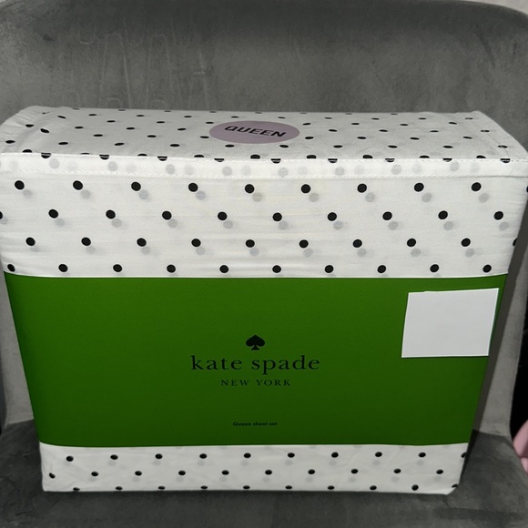 Kate spade polka dots queen sheet set - Picture 2 of 5